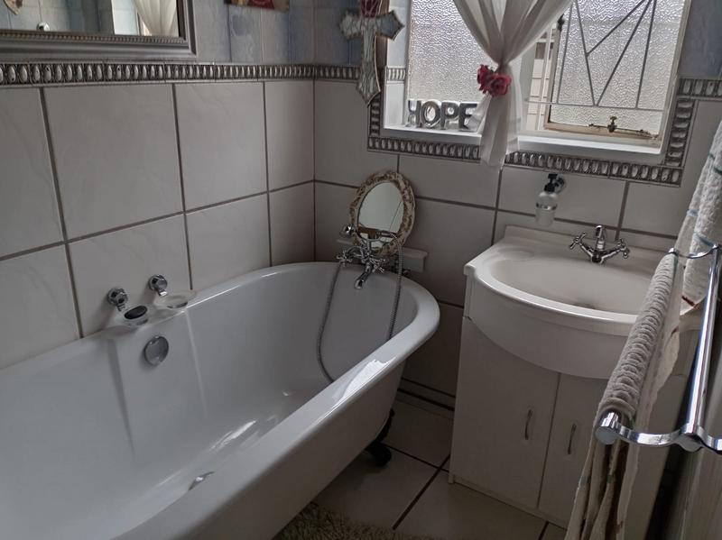 3 Bedroom Property for Sale in Stilfontein North West